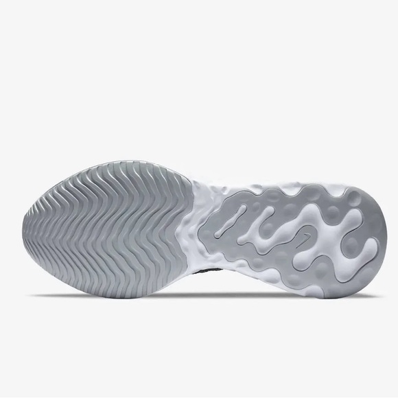 Nike React Phantom Run Flyknit 2 Grey - Picture 6 of 11